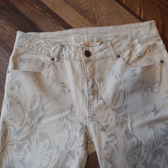 Soft Surroundings Cream Floral Print Jeans 4P - Picture 4 of 10